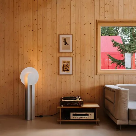 Czerwony Miedzy Drzewami Hébergement de vacances